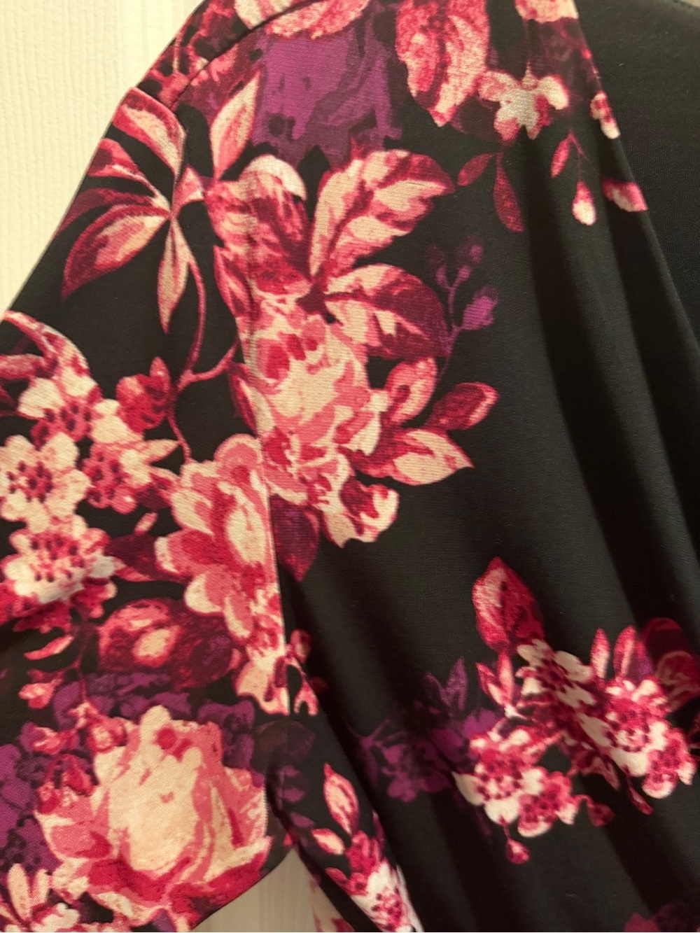 Floral Wrap Dress in Black and Pink - Elegant Women's Dress - Picture 3 of 8